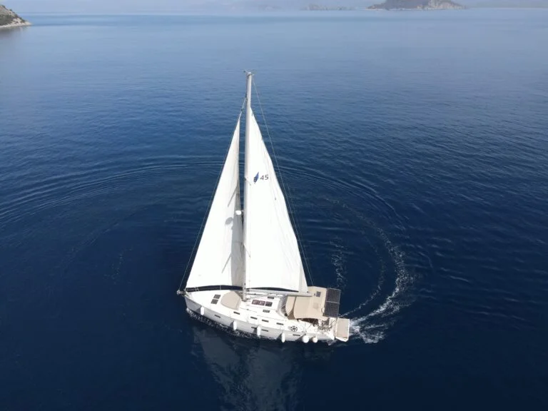 Sailing Yacht Charter